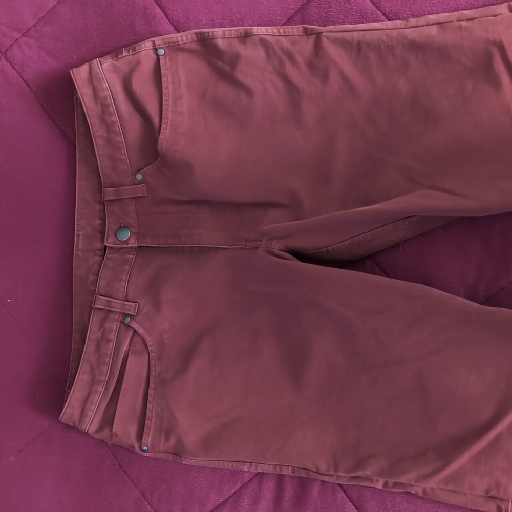 Lululemon men's ABC slim pants, utilitech fabric size 32 x 32